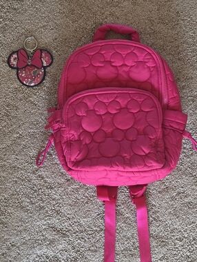 Kids/Small Hot Pink VERA BRADLEY Quilted Backpack w/ Minnie Mouse Keychain NWOT